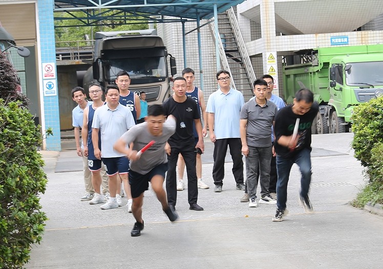 1727752275214379.jpg 1727752275214379.jpg